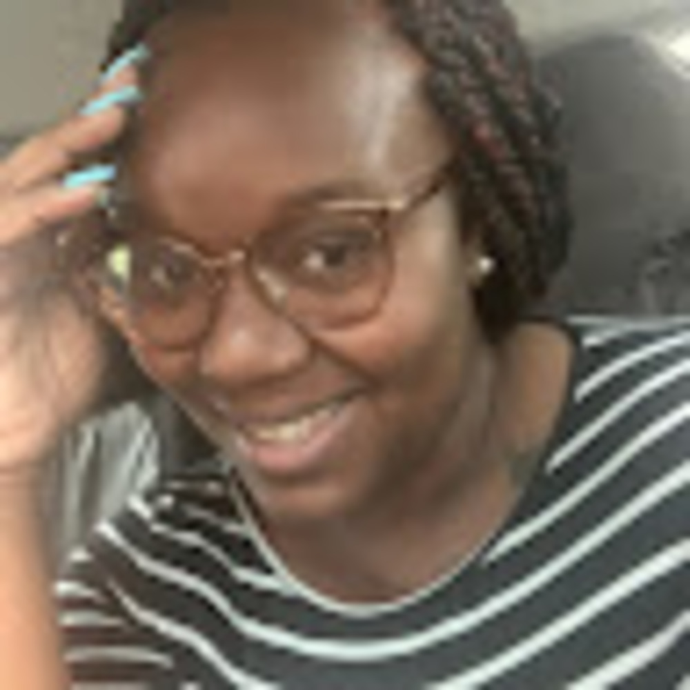 Meet your Posher, Dejohnna